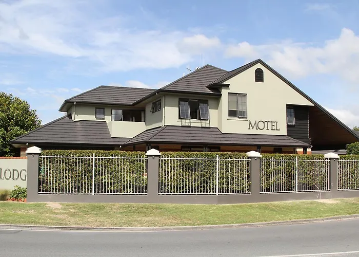 Quantum Lodge Motor Inn